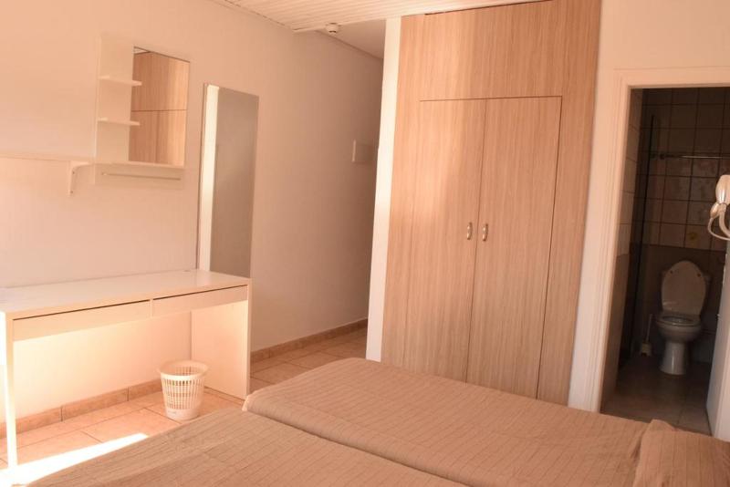 스탠다드 트리플 룸, Pambos Napa Rocks Adults Only