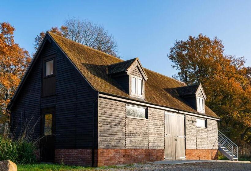 إستوديو قياسى, Rivendell Park