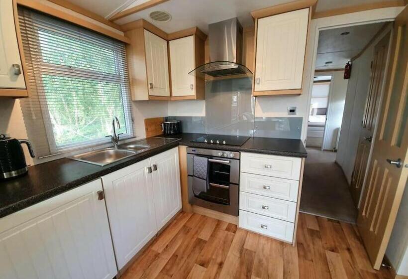 منزل غرفة نوم واحدة, Rivendell Park