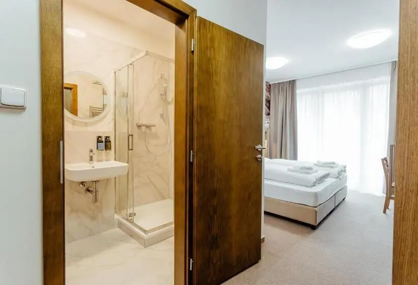 バルコニー付きスタンダードルーム, Apartmány Humno