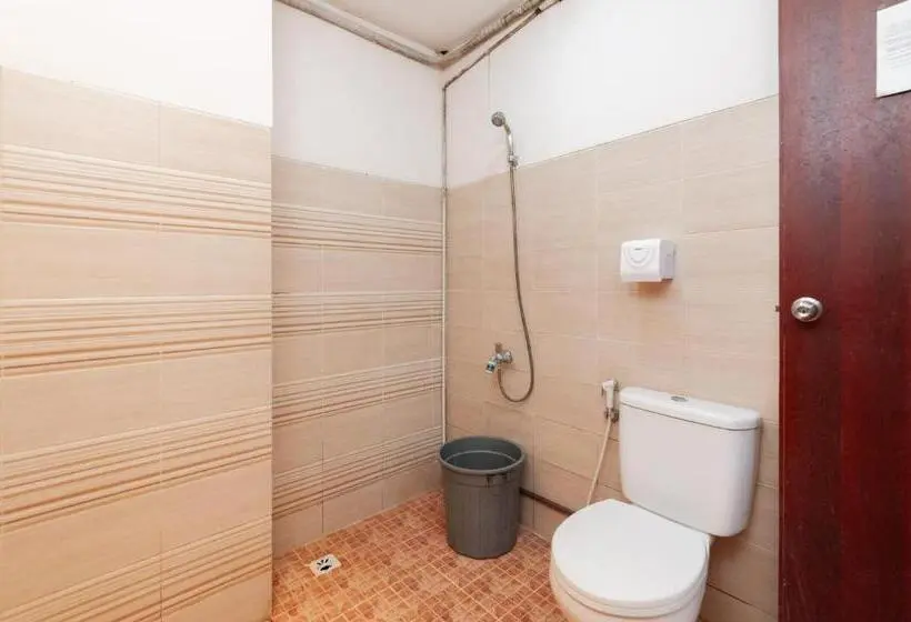 デラックスルーム, Reddoorz Syariah Near Banda Aceh Convention Hall