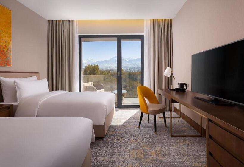 클래식 마운틴뷰 룸, Swissôtel Wellness Resort Alatau Almaty