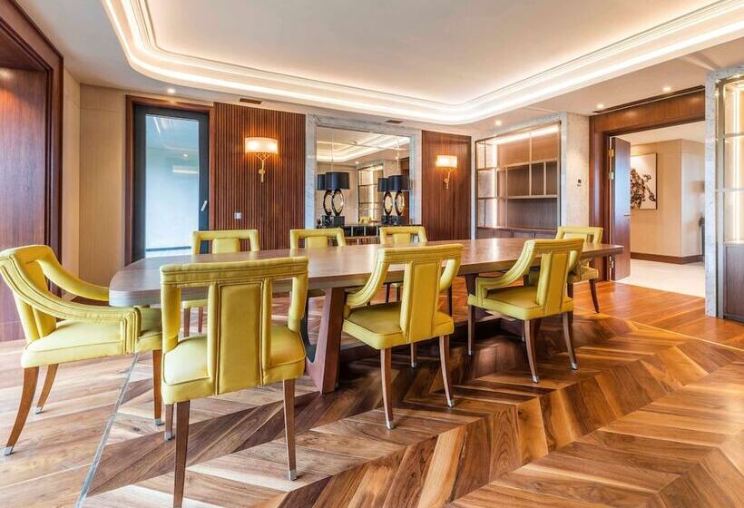 프레지덴셜 스위트, Swissôtel Wellness Resort Alatau Almaty