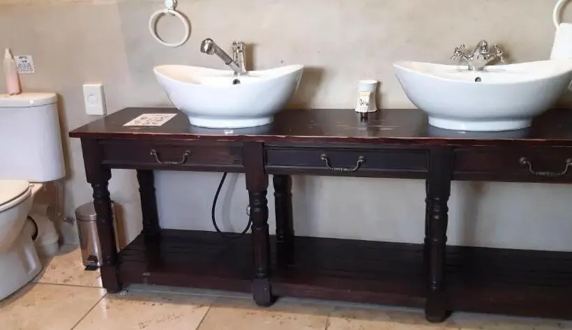 Suite, The Historic Hogsback Inn