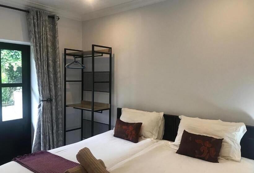 غرفة سوبيريور مطلّة علي الحديقة, The Historic Hogsback Inn