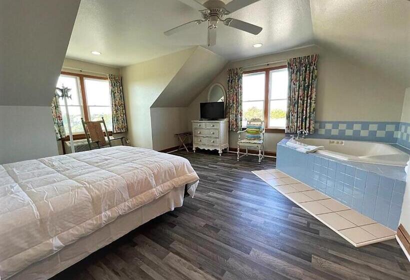 Люкс Superior, Pony Island Inn