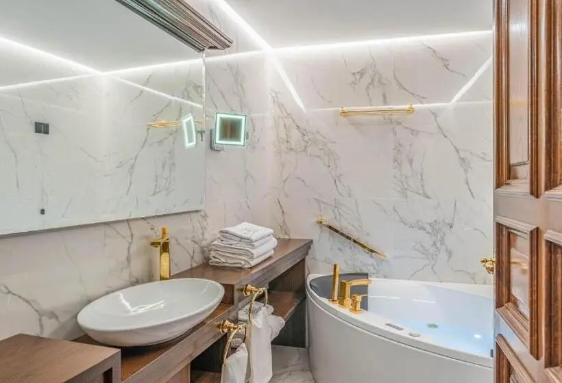 デラックスルーム, Bar Vitelli Charming Suites