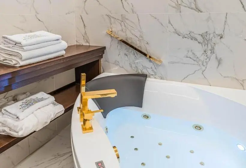 デラックスルーム, Bar Vitelli Charming Suites
