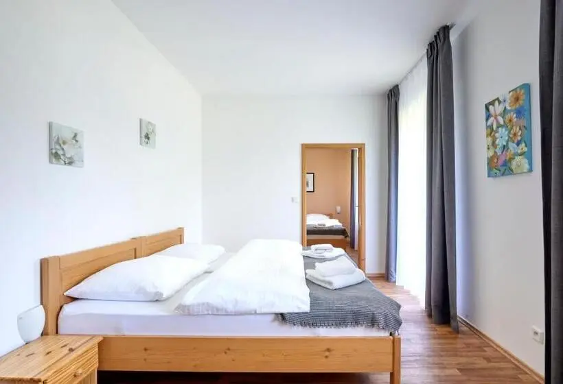 デラックスの４人部屋, Penzion Dobík Pasečná