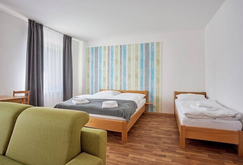 غرفة ديلوكس رباعية, Penzion Dobík Pasečná