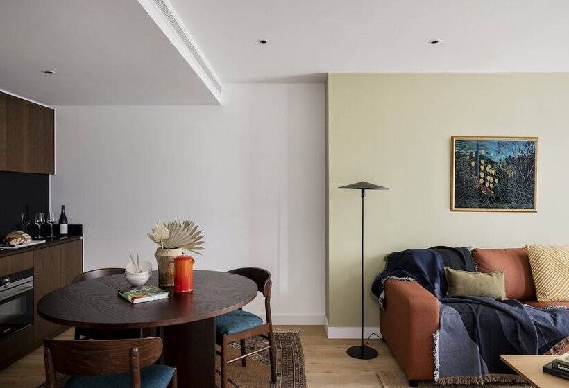 شقة غرفة واحدة, Cove Landmark Pinnacle