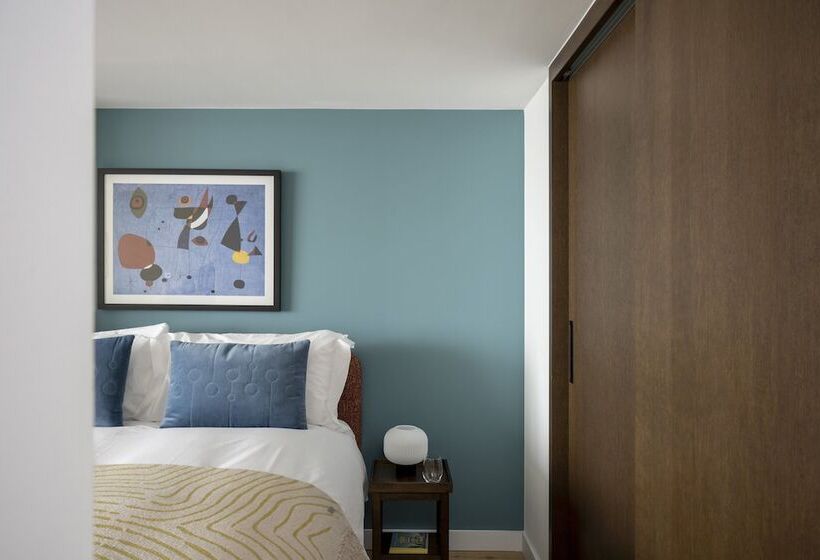 شقة غرفة واحدة, Cove Landmark Pinnacle