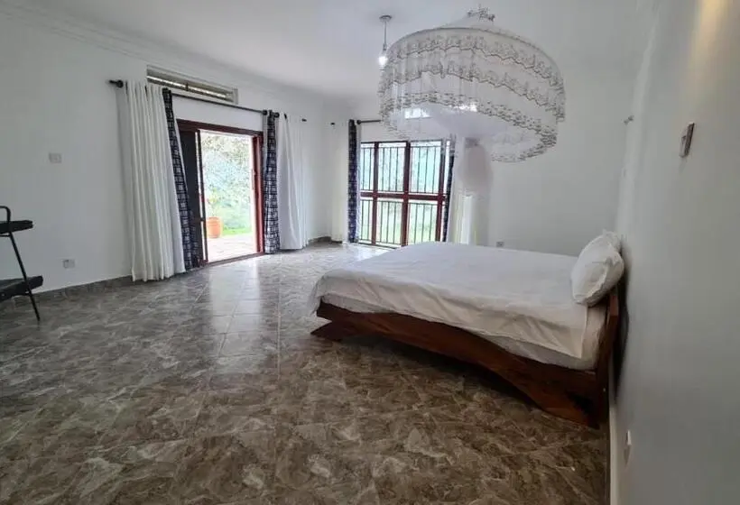 اتاق استاندارد با چشم‌انداز کوهستان, Gkat Resort