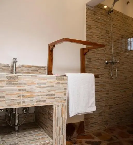 اتاق اکونومی, Gkat Resort