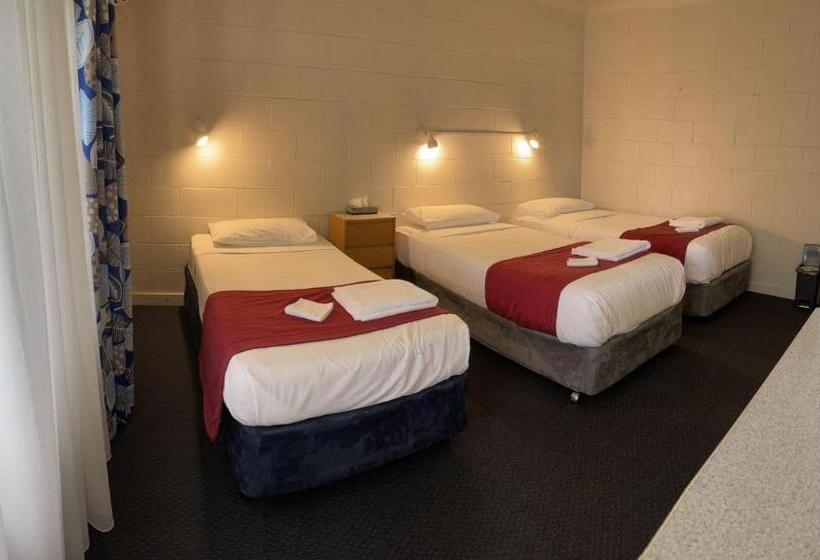 חדר משפחתי דלוקס, Lake Munmorah Motel