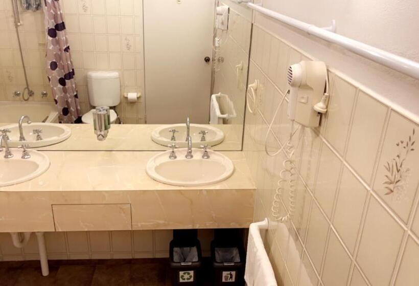 סוויטה משפחתית, Lake Munmorah Motel