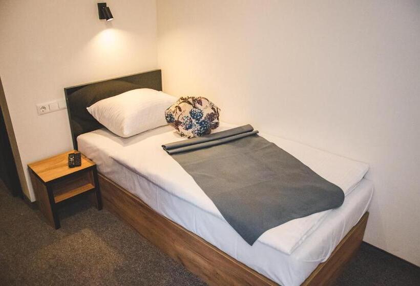 اتاق استاندارد یک نفره, Motel Bihać