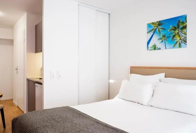 スタンダードスタジオ, Sejours & Affaires Paris Bagnolet