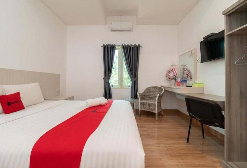 Deluxe Room, Reddoorz Near Exit Tol Kotabaru Itera Lampung