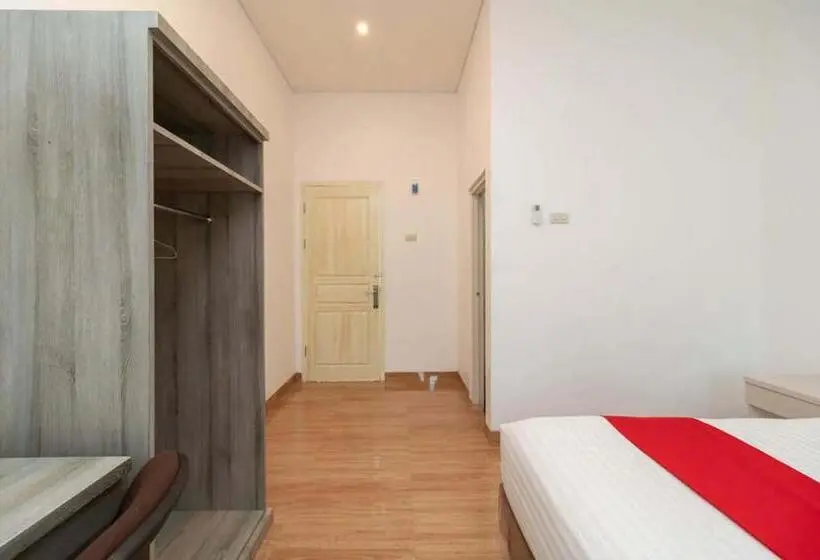 スタンダードルーム, Reddoorz Near Exit Tol Kotabaru Itera Lampung