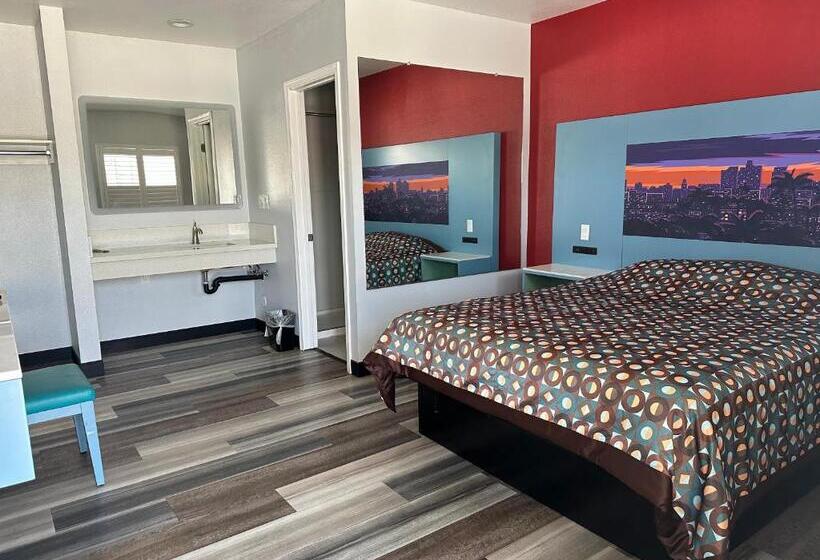 Номер Стандарт, La Casa Motel, Los Angeles   Burbank Airport