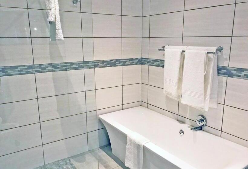 Quarto Deluxe, The Victoria House