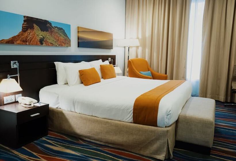 سوئیت 2 خوابه, City Seasons Hotel & Suites Muscat