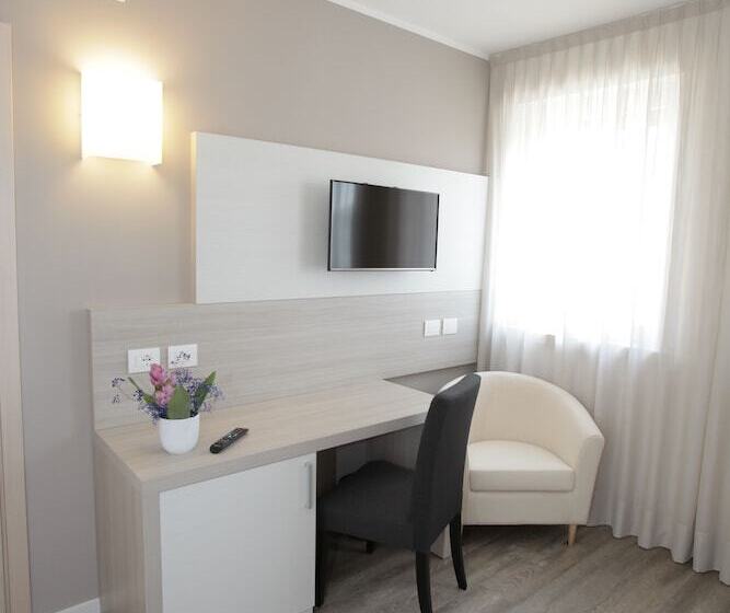 スーペリアールーム, Europa