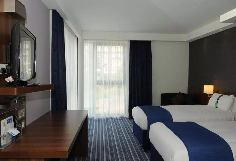 اتاق استاندارد برای معلولان, Holiday Inn Express Sheffield City Centre By Ihg
