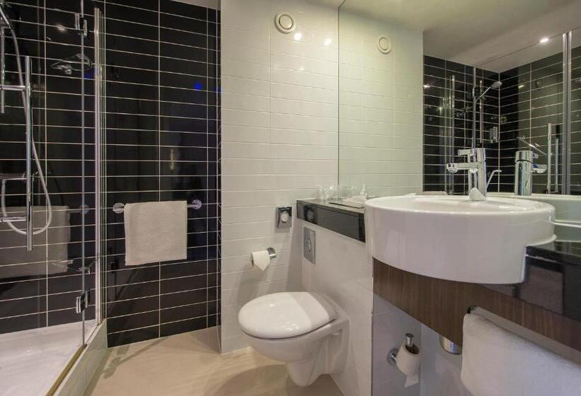 اتاق استاندارد با چشمانداز رودخانه, Holiday Inn Express Sheffield City Centre By Ihg