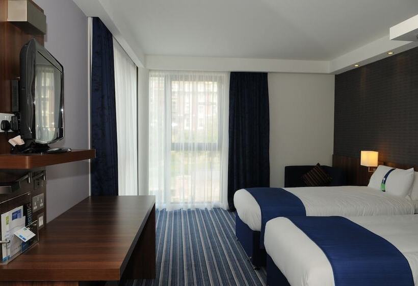 اتاق استاندارد برای معلولان, Holiday Inn Express Sheffield City Centre By Ihg