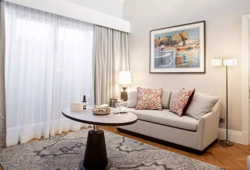 Suite, Intercontinental Porto Palacio Das Cardosas, An Ihg