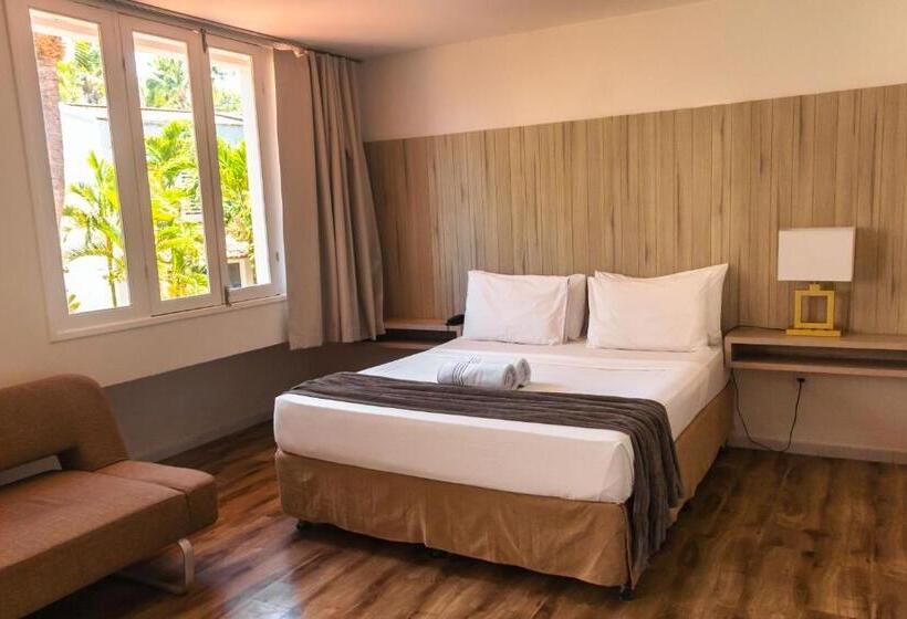 جناح ديلوكس, Pipa Atlântico