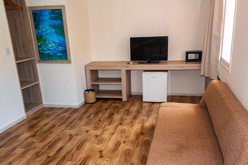 جناح ديلوكس, Pipa Atlântico