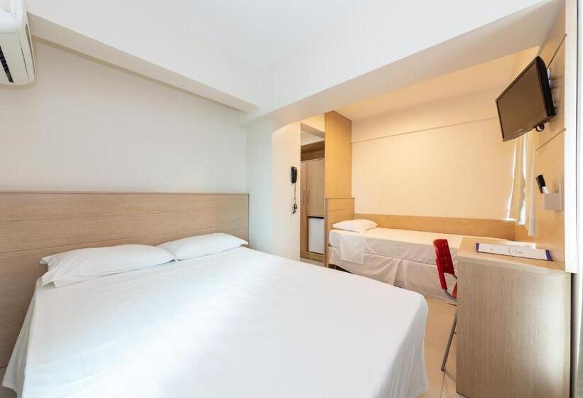 غرفة قياسية ثلاثية, Slim Sao Jose Zion