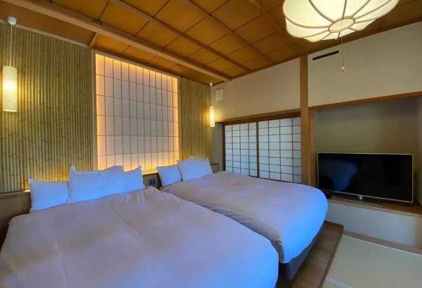 スーペリアファミリールーム, Kaiseki Ryokan Ashikari