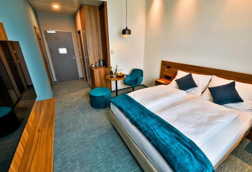 Номер Стандарт, Das Zeit