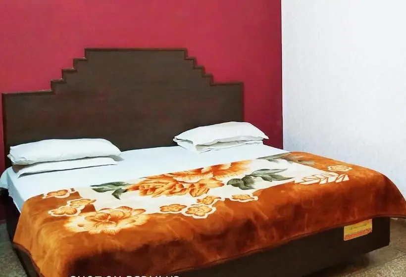 اتاق اکونومی, Marwari Niwas