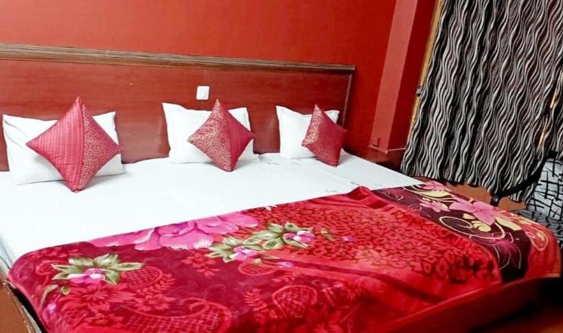 חדר סטנדרט לשלושה, Marwari Niwas