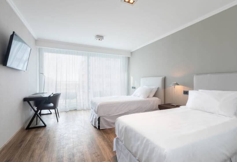 غرفة ديلوكس, Solerios