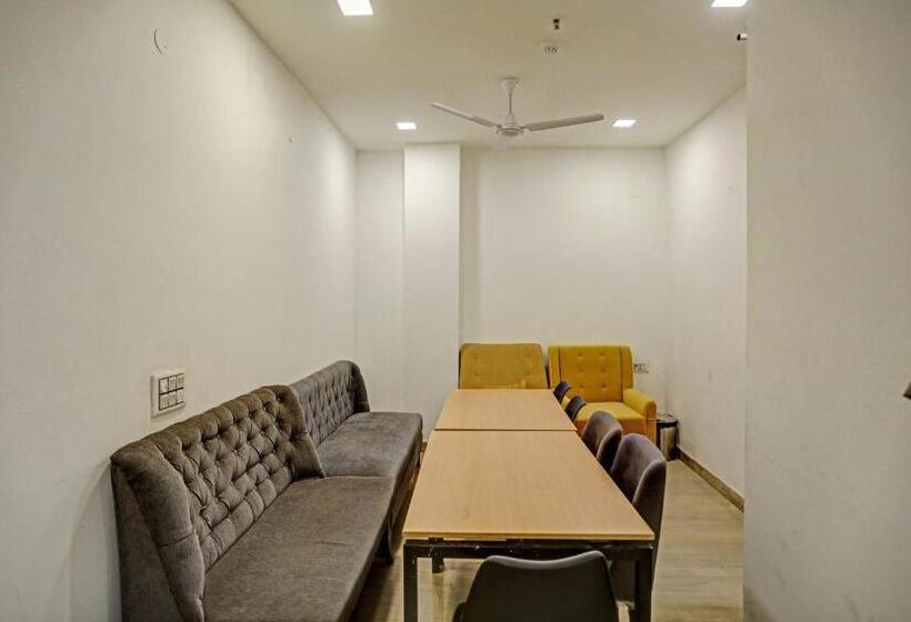 标准间, Super Townhouse 654