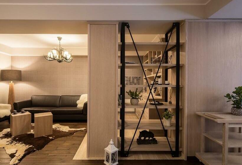 샬레, Chalet Alpina