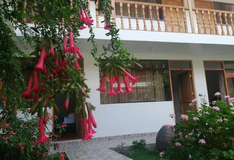 اتاق خانوادگی, Kentis Home Ollantaytambo