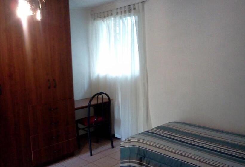 Standard Szoba, San Esteban