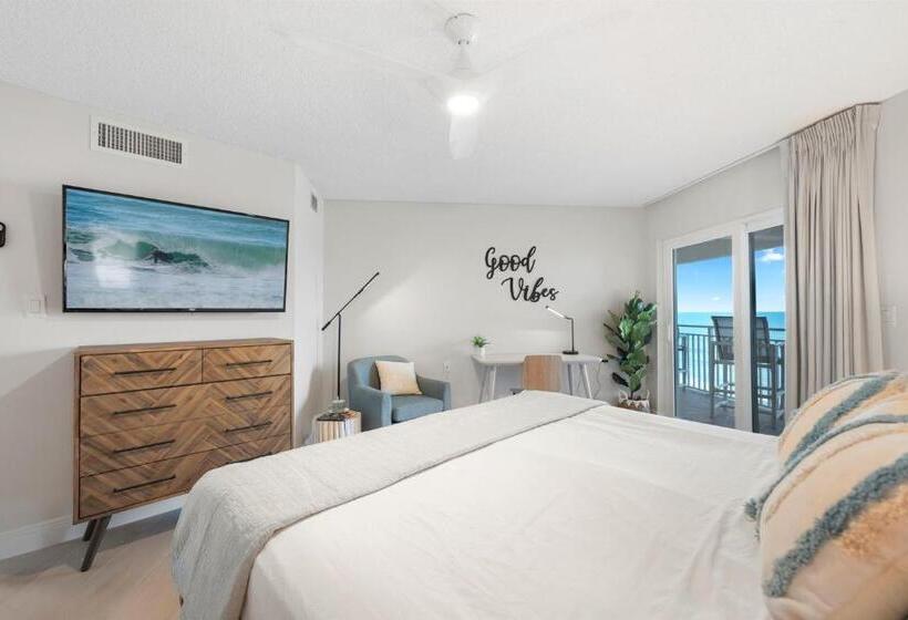 2 Bedroom Premium Apartment Sea View, Paradise Beach Club   Oceanfront And Penthouse