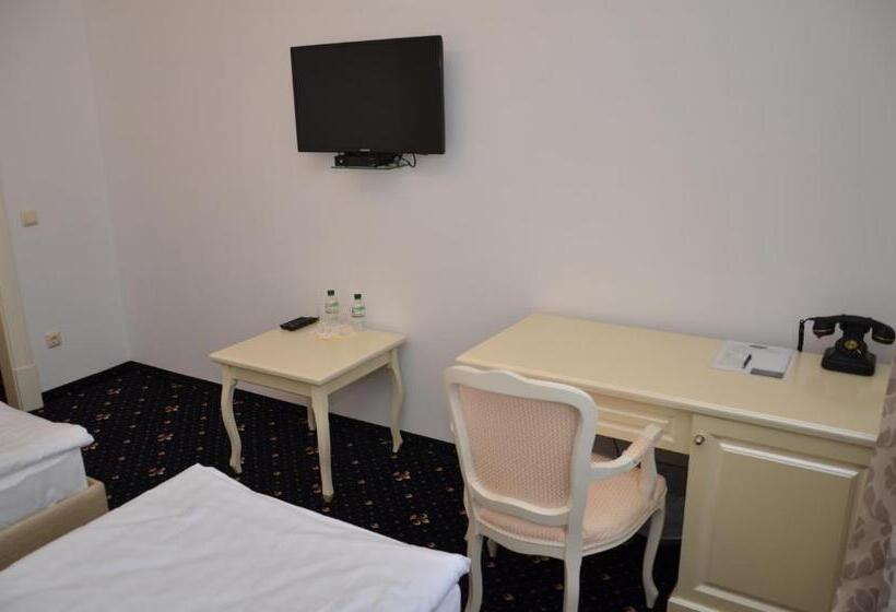 غرفة كومفورت, Chateau Royal