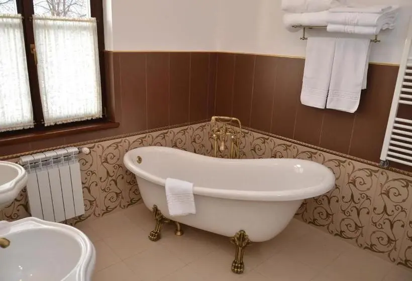 スーペリアールーム, Chateau Royal