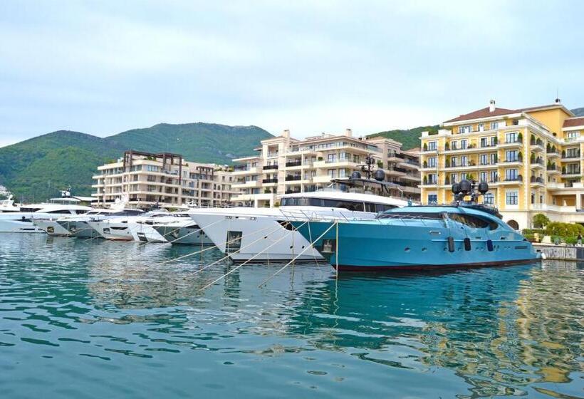سوییت, Tivat Apartments