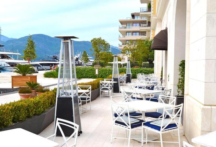 اتاق لوکس, Tivat Apartments
