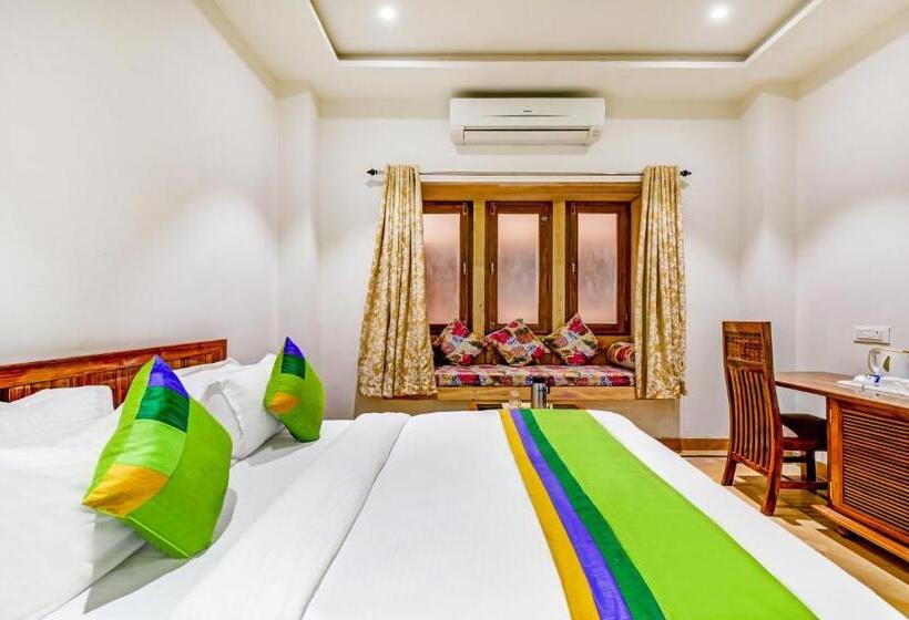 Deluxe Room, Treebo Chandrangan Excellency, 1 Km From Jaisalmer Fort